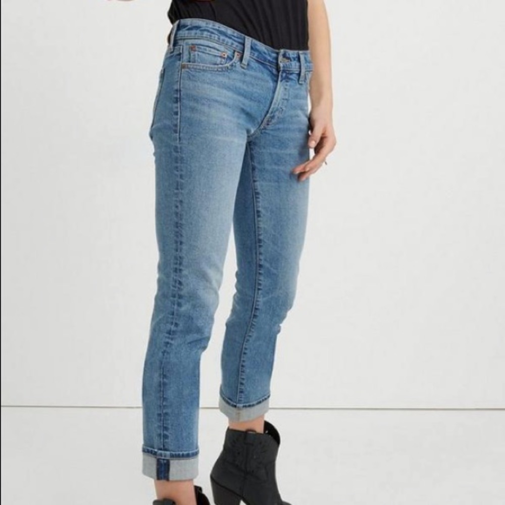 Lucky Brand Sweet Crop Light Wash Jeans (27)